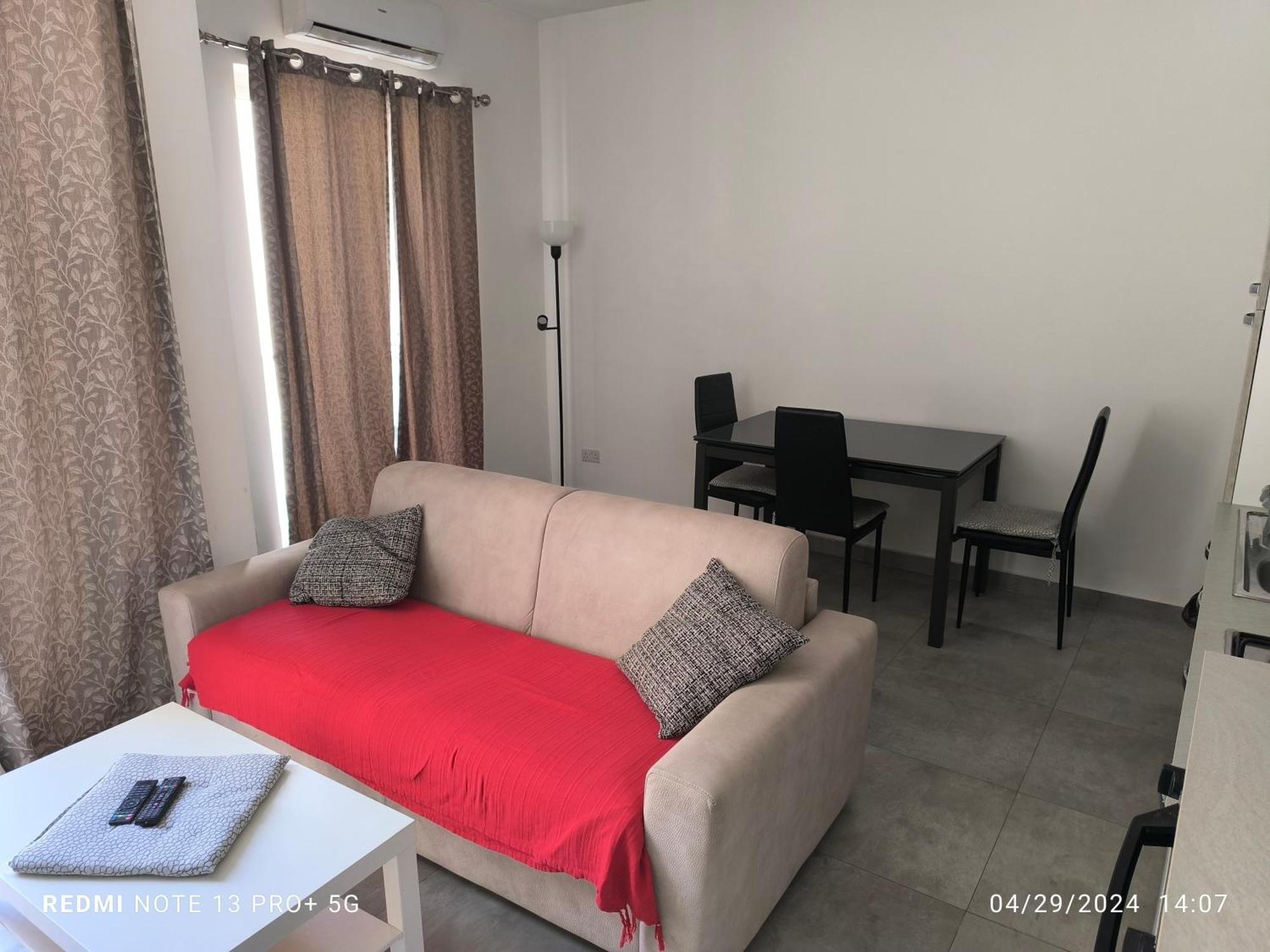 One Bedroom Tea Apartment Il-Gzira Экстерьер фото