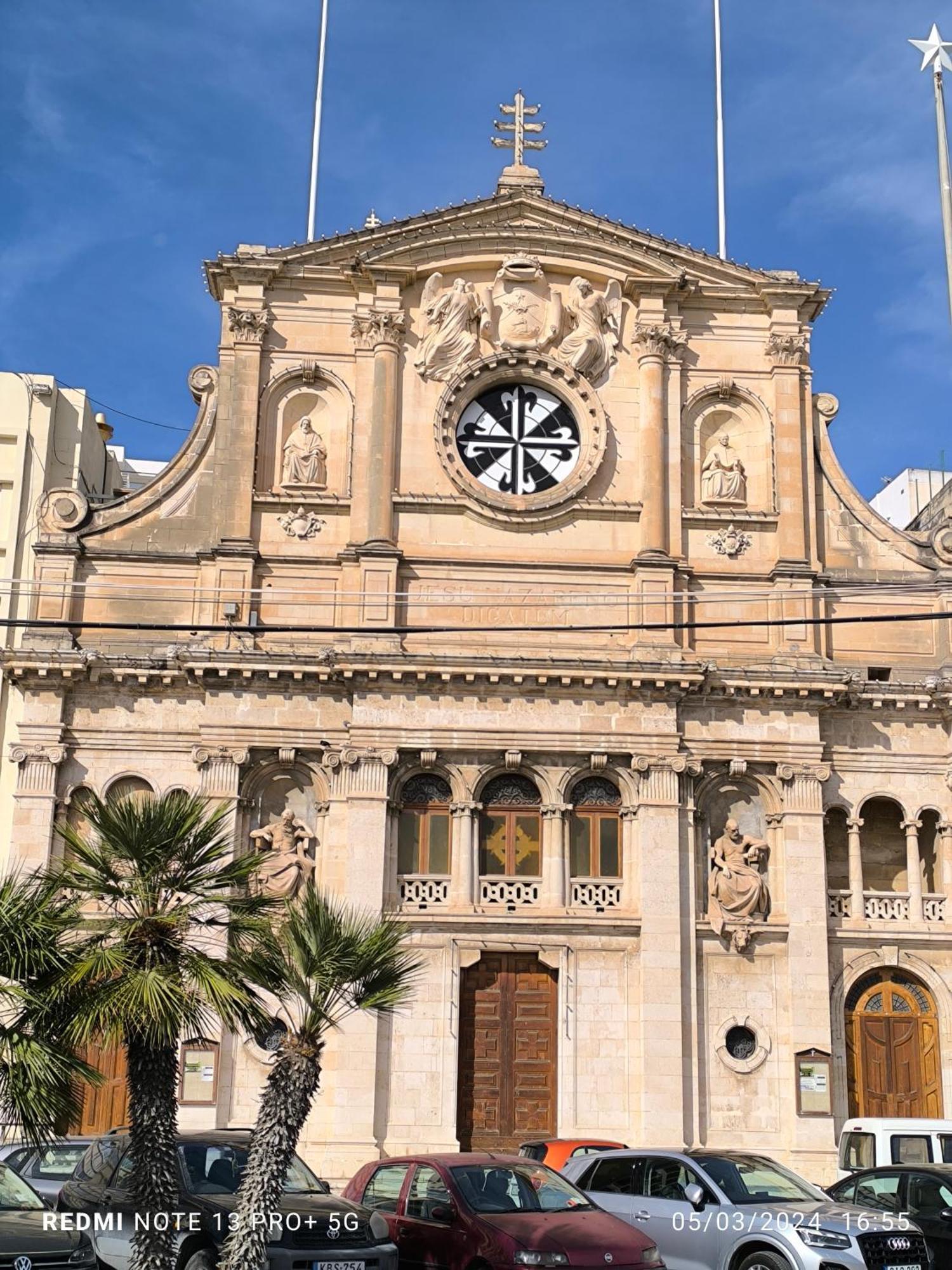 One Bedroom Tea Apartment Il-Gzira Экстерьер фото
