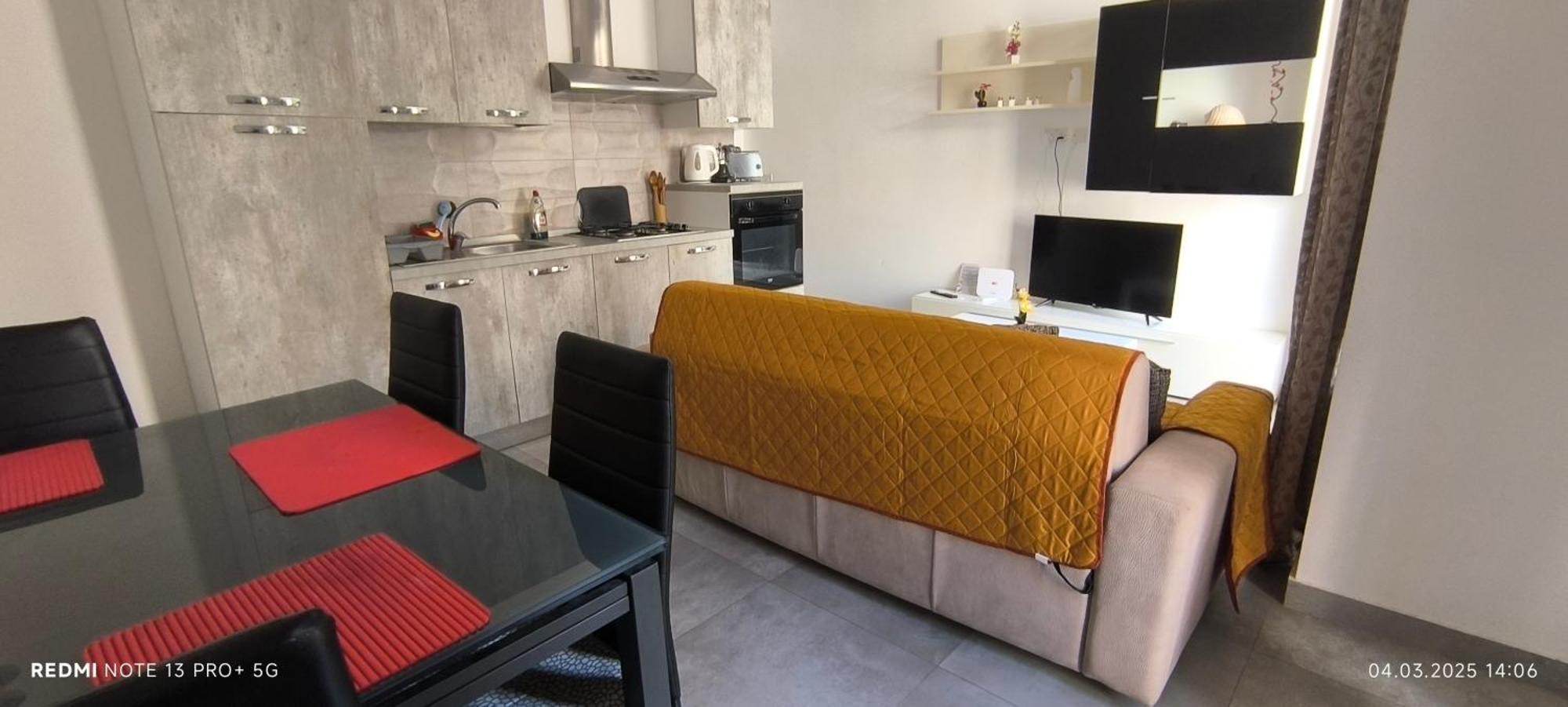 One Bedroom Tea Apartment Il-Gzira Экстерьер фото