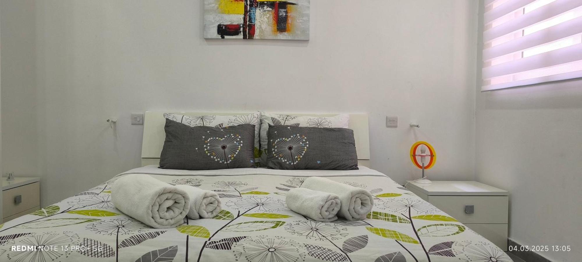 One Bedroom Tea Apartment Il-Gzira Экстерьер фото