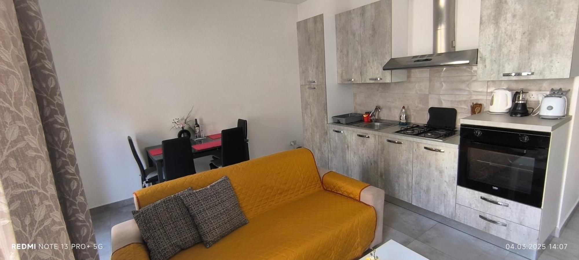 One Bedroom Tea Apartment Il-Gzira Экстерьер фото